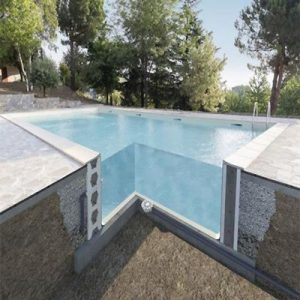 sezione piscina con casseri