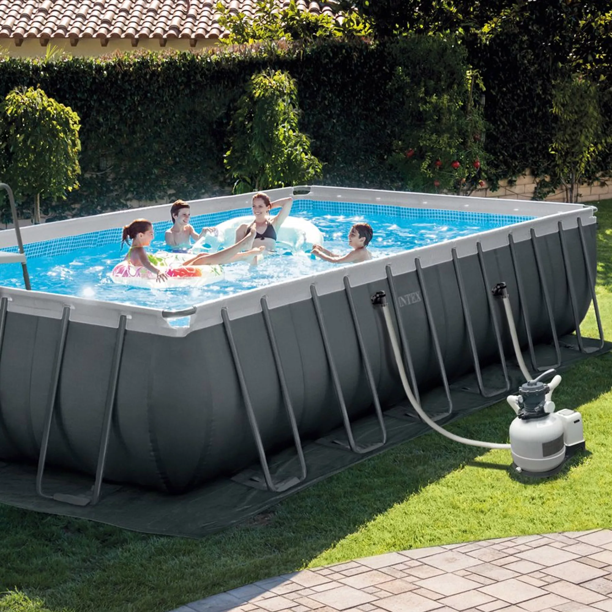 Telone A Bolle Intex Per Piscina Rotonda Ø3,66 M: Copertura Termica Blu, Spessore 120 Micron, Diametro 3,44 M. Mantiene Il Calore E Riduce La Perdita Notturna.